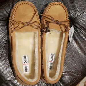 Women's Minnetonka slippers